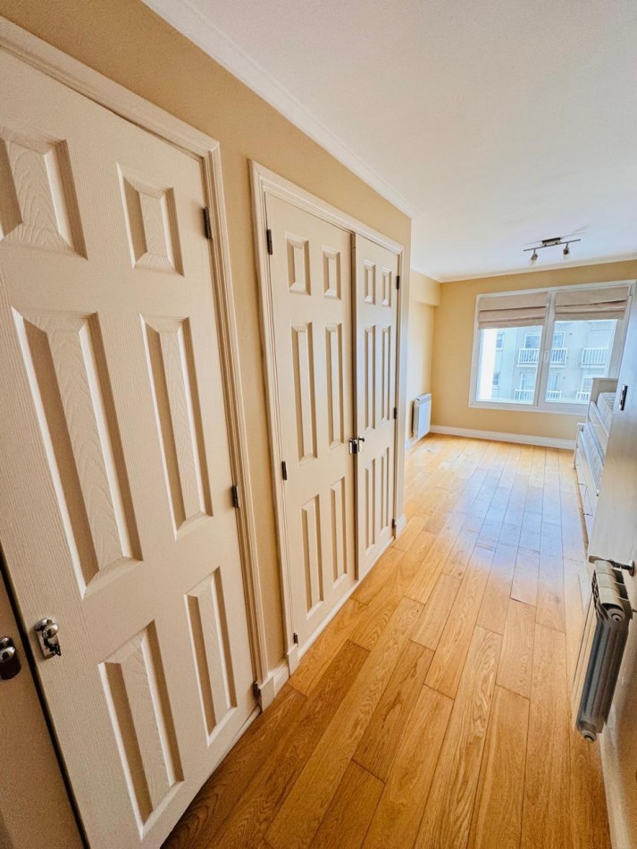 SEMIPISO EN DUPLEX DE 3 AMBIENTES - FRENTE AL MAR - LA PERLA