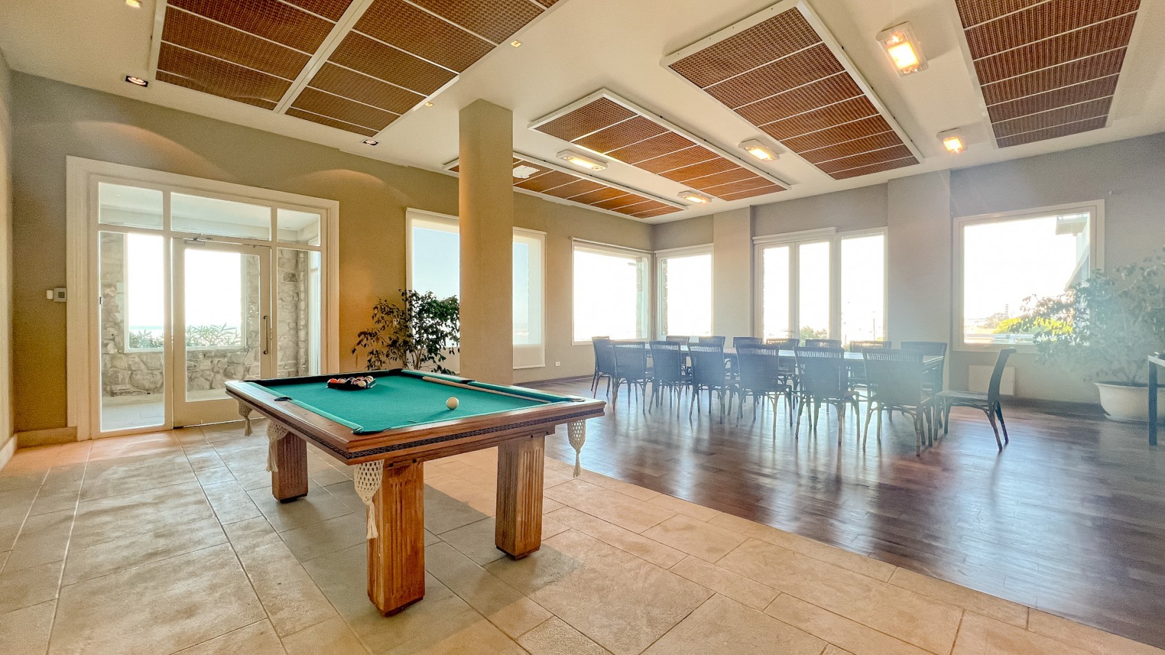 Departamento 4 amb con cochera - Playa Grande - Tourbillon