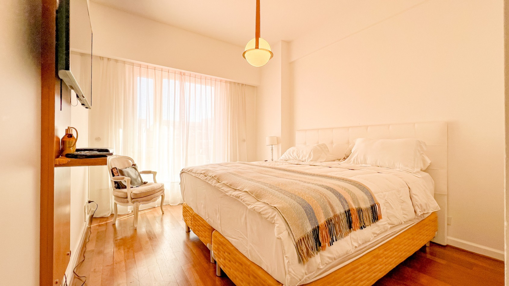 Departamento 4 amb con cochera - Playa Grande - Tourbillon