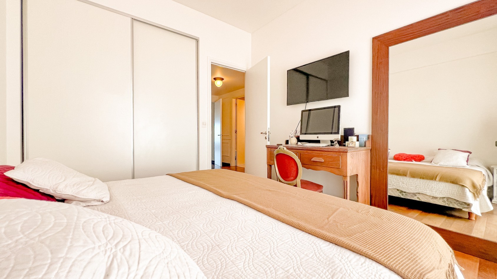 Departamento 4 amb con cochera - Playa Grande - Tourbillon