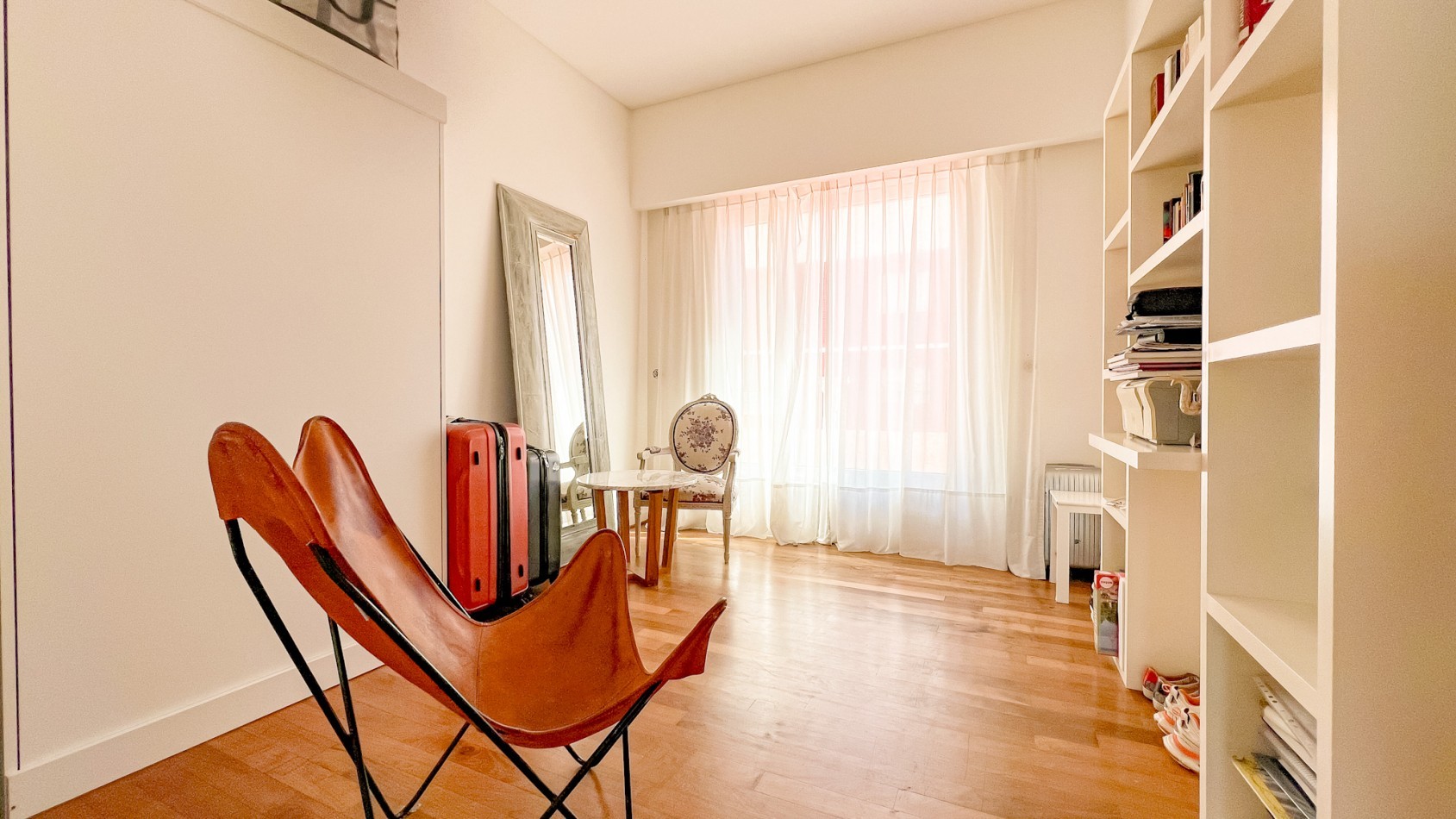 Departamento 4 amb con cochera - Playa Grande - Tourbillon