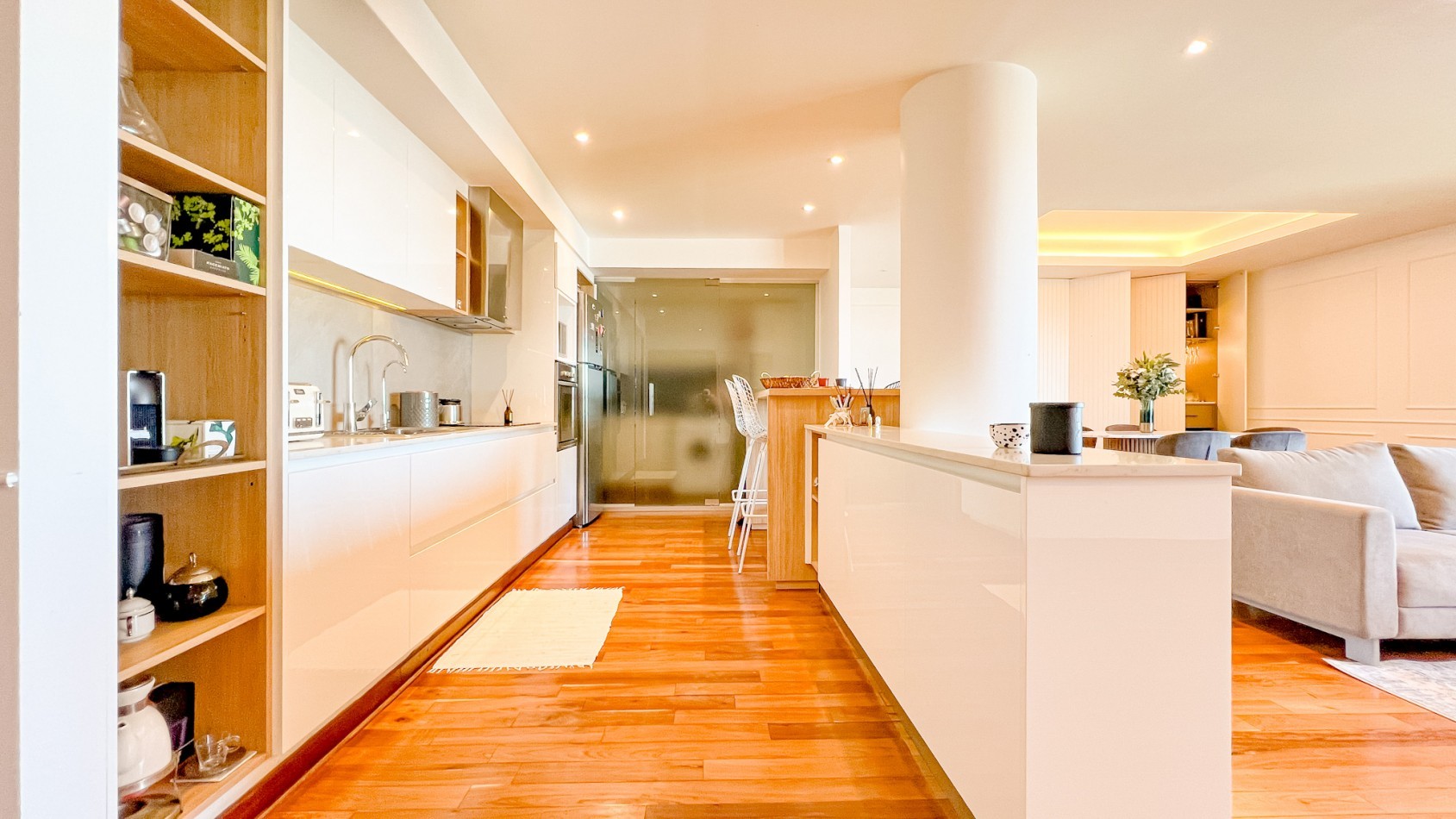 Departamento 4 amb con cochera - Playa Grande - Tourbillon