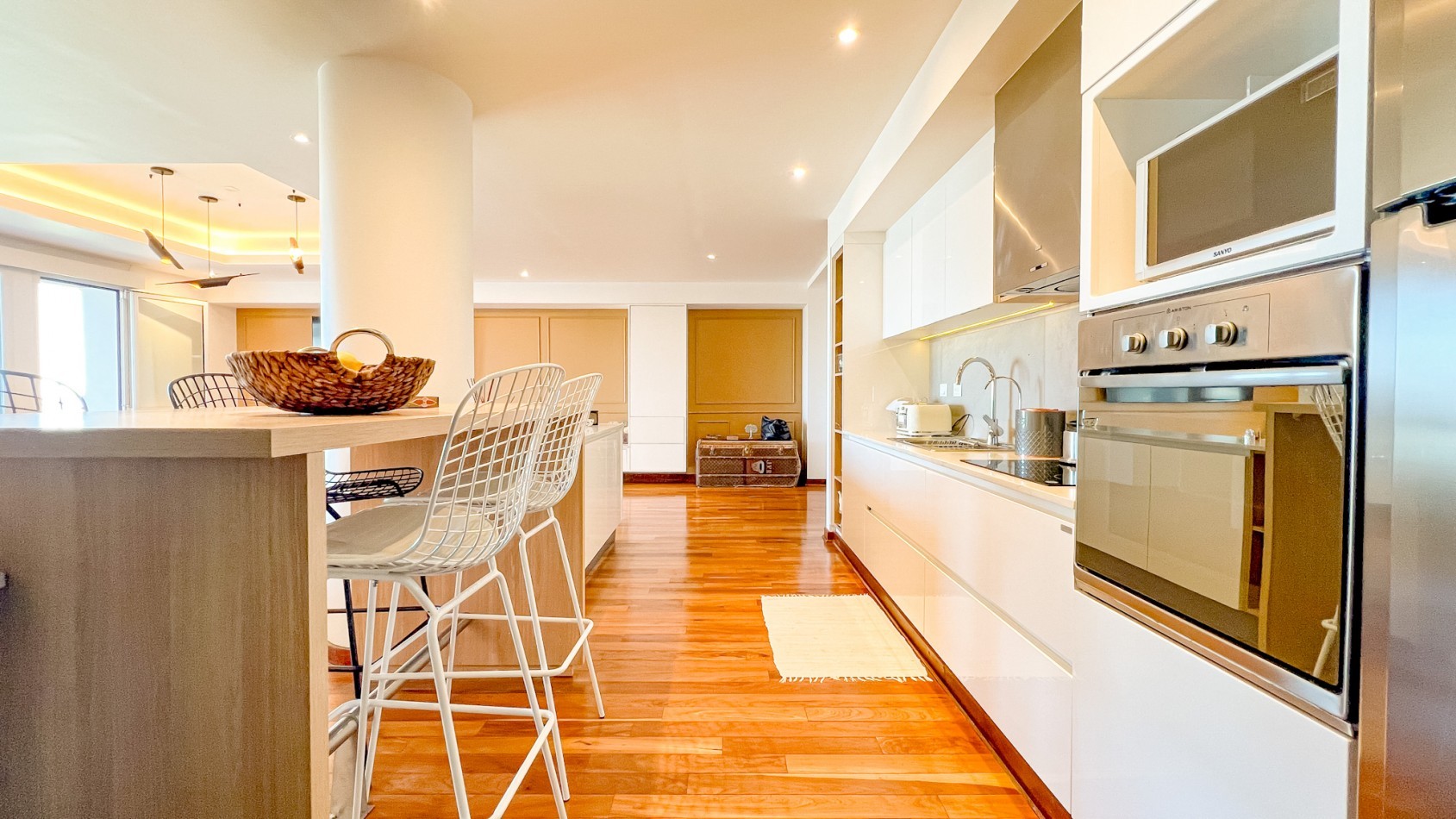 Departamento 4 amb con cochera - Playa Grande - Tourbillon