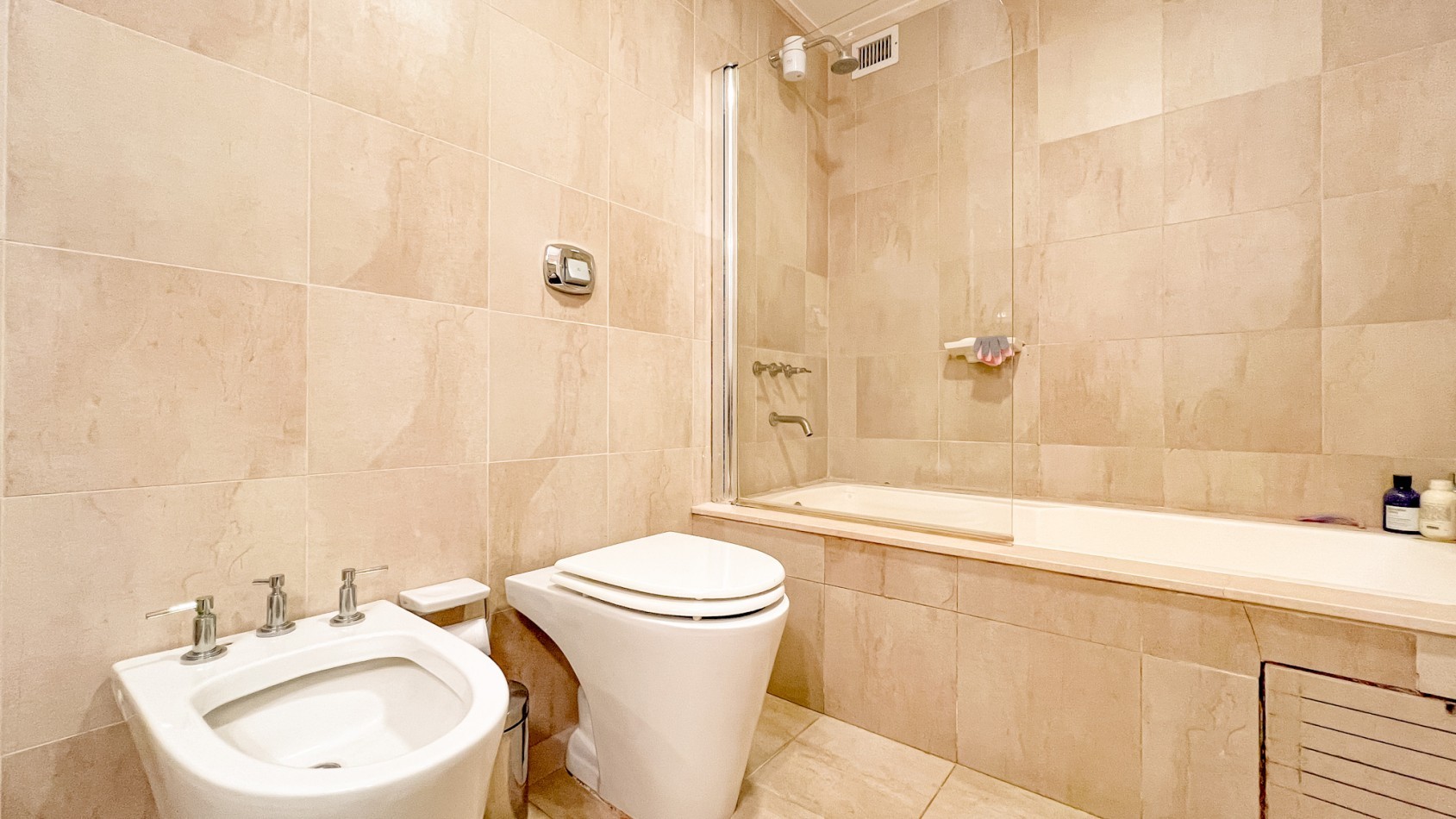 Departamento 4 amb con cochera - Playa Grande - Tourbillon