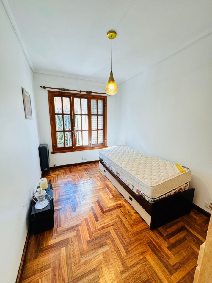 CHALET DE 4 AMB CON COCHERA - A UNA CUADRA DE LA COSTA - SAN PATRICIO