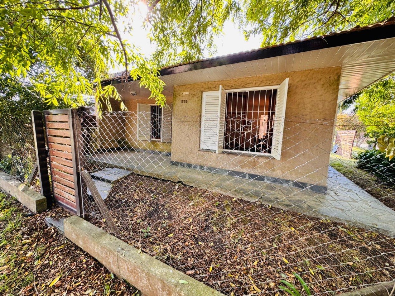 CHALET DE 4 AMB CON COCHERA - A UNA CUADRA DE LA COSTA - SAN PATRICIO