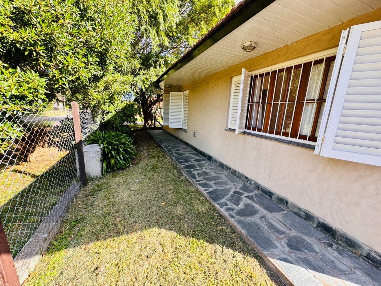 CHALET DE 4 AMB CON COCHERA - A UNA CUADRA DE LA COSTA - SAN PATRICIO