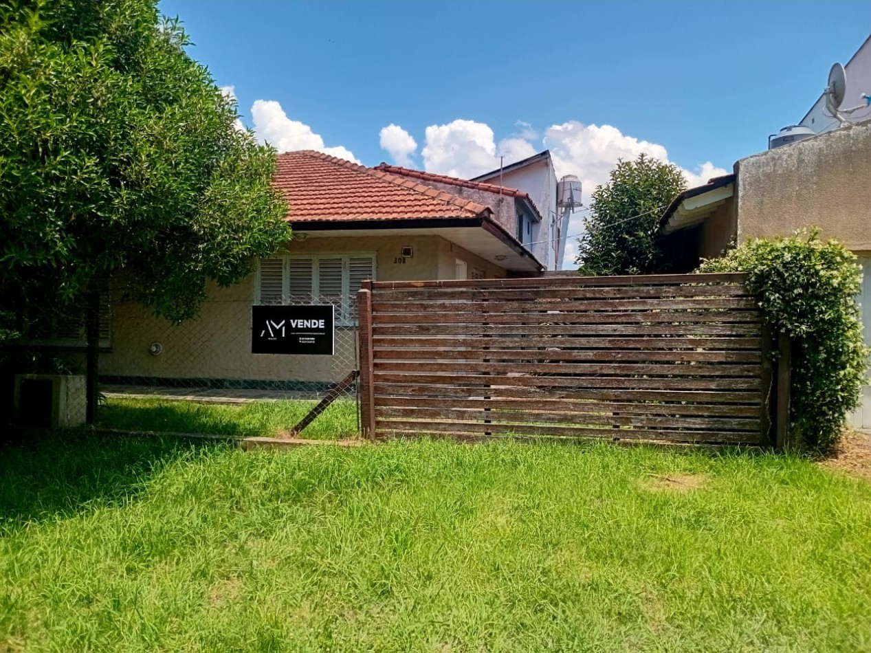 CHALET DE 4 AMB CON COCHERA - A UNA CUADRA DE LA COSTA - SAN PATRICIO