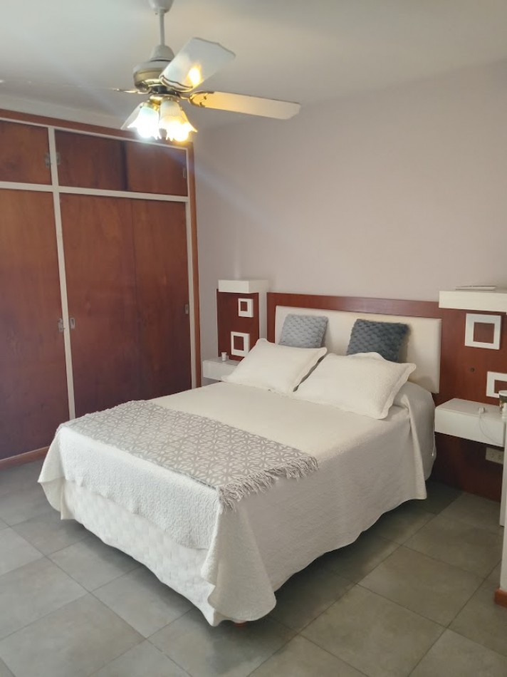 CASA 6 AMB CON PARQUE Y PILETA - CHAUVIN - APTA CREDITO