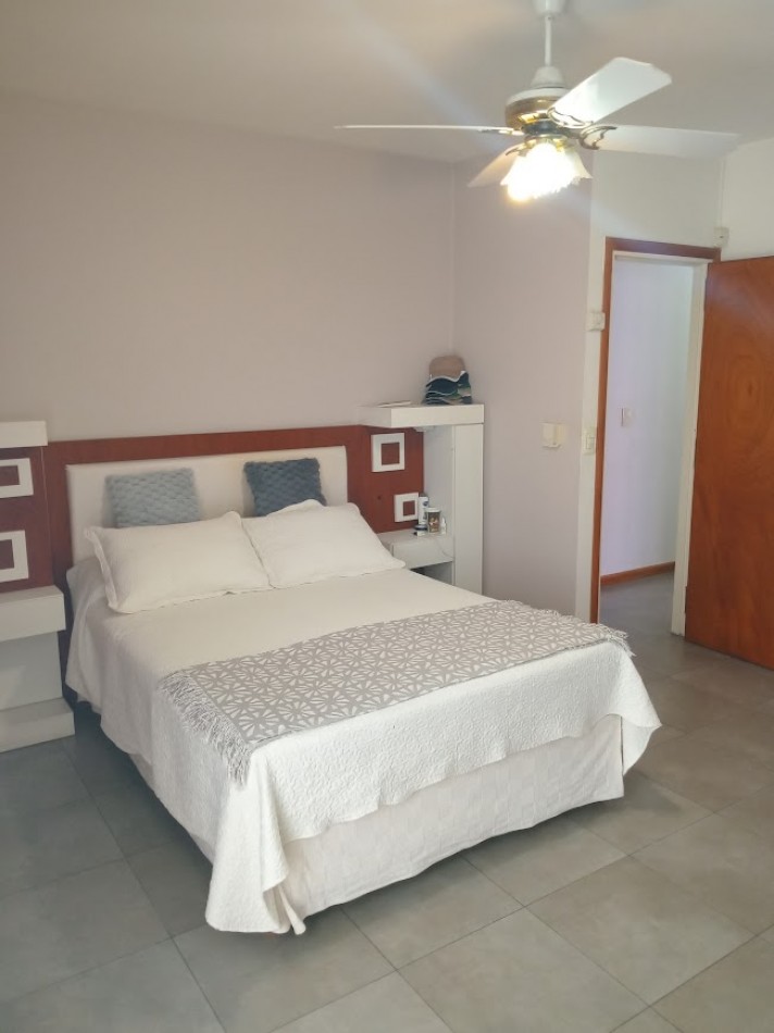 CASA 6 AMB CON PARQUE Y PILETA - CHAUVIN - APTA CREDITO