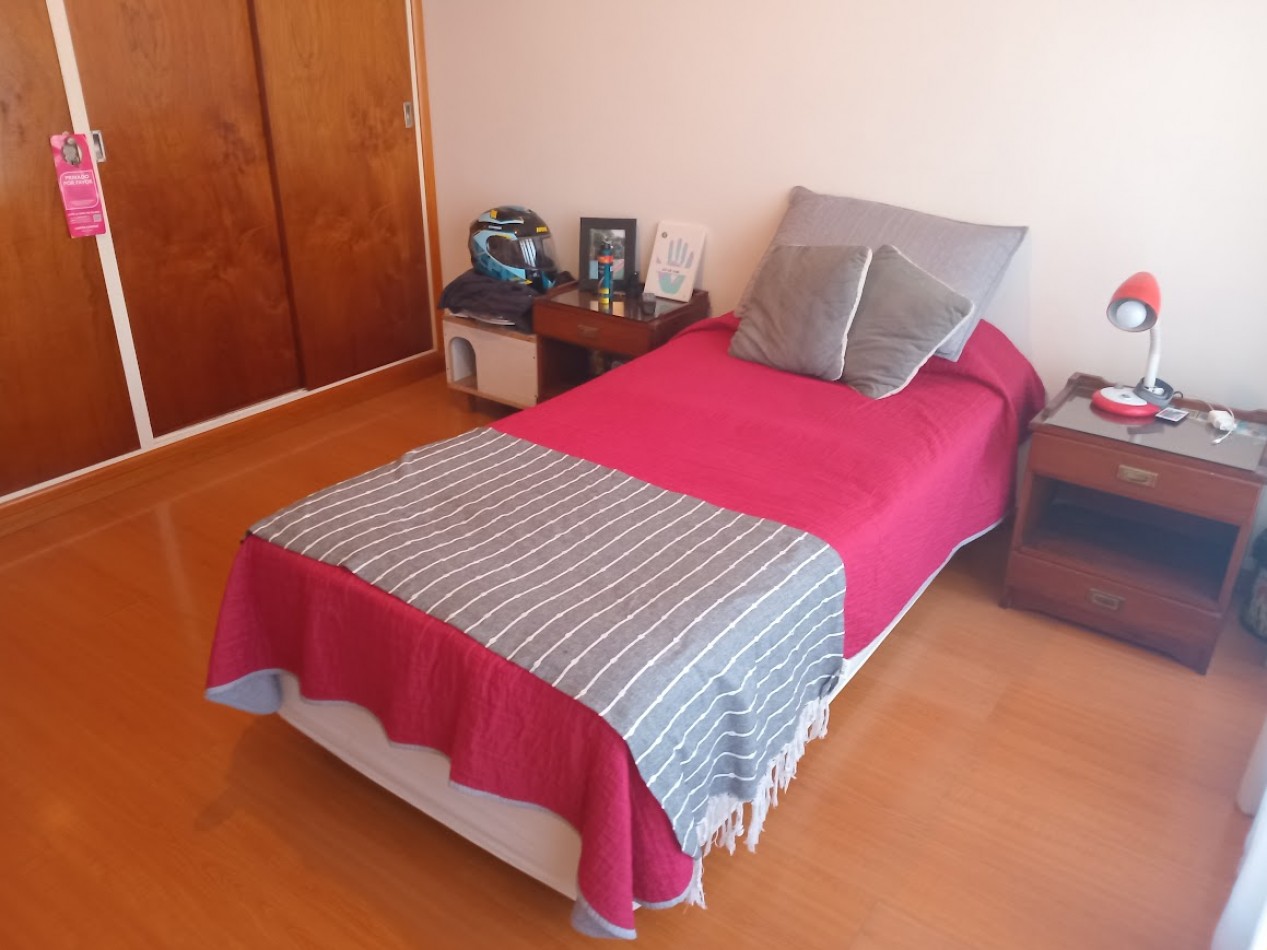 CASA 6 AMB CON PARQUE Y PILETA - CHAUVIN - APTA CREDITO