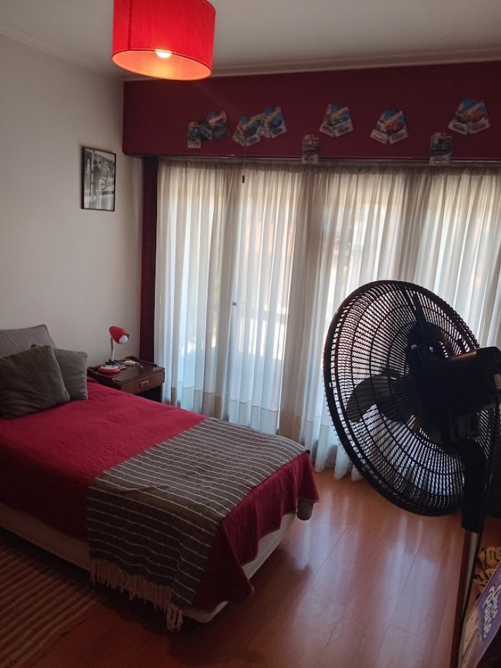 CASA 6 AMB CON PARQUE Y PILETA - CHAUVIN - APTA CREDITO