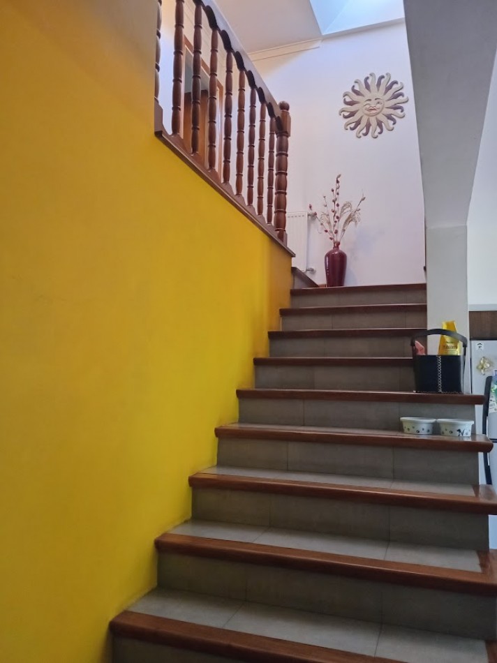 CASA 6 AMB CON PARQUE Y PILETA - CHAUVIN - APTA CREDITO