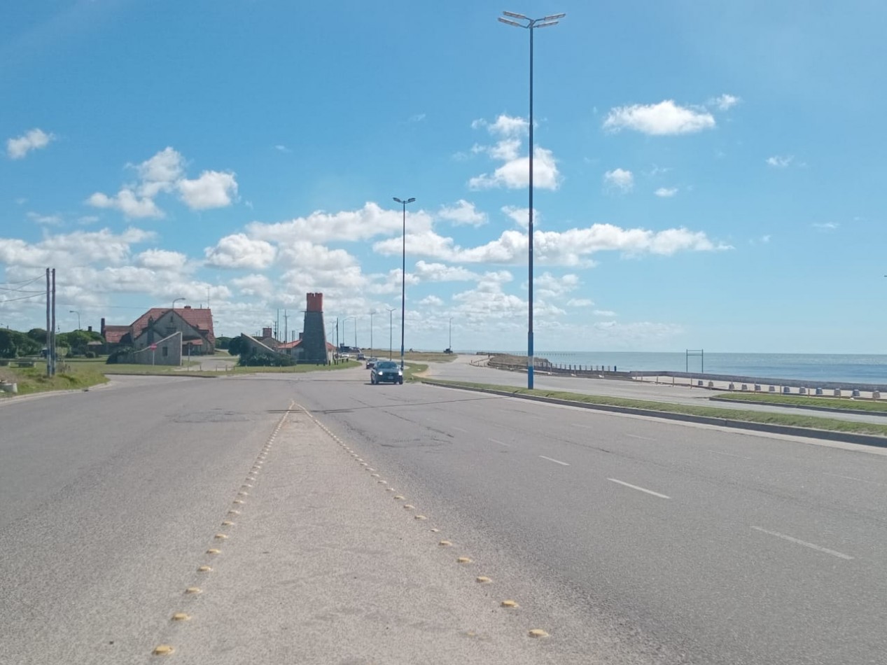 LOTE PARA DESARROLLO FRENTE AL MAR