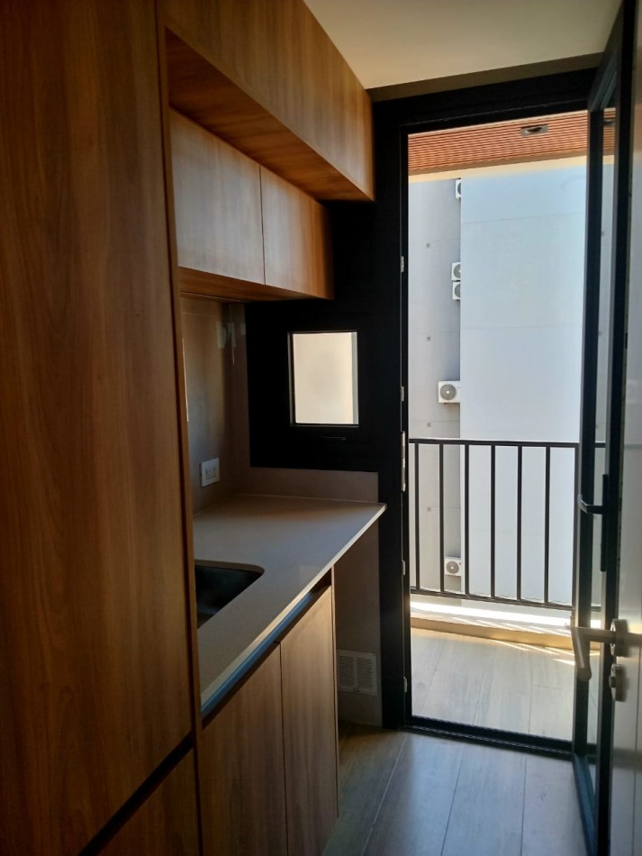 PISOS DE CATEGORIA - CHAUVIN