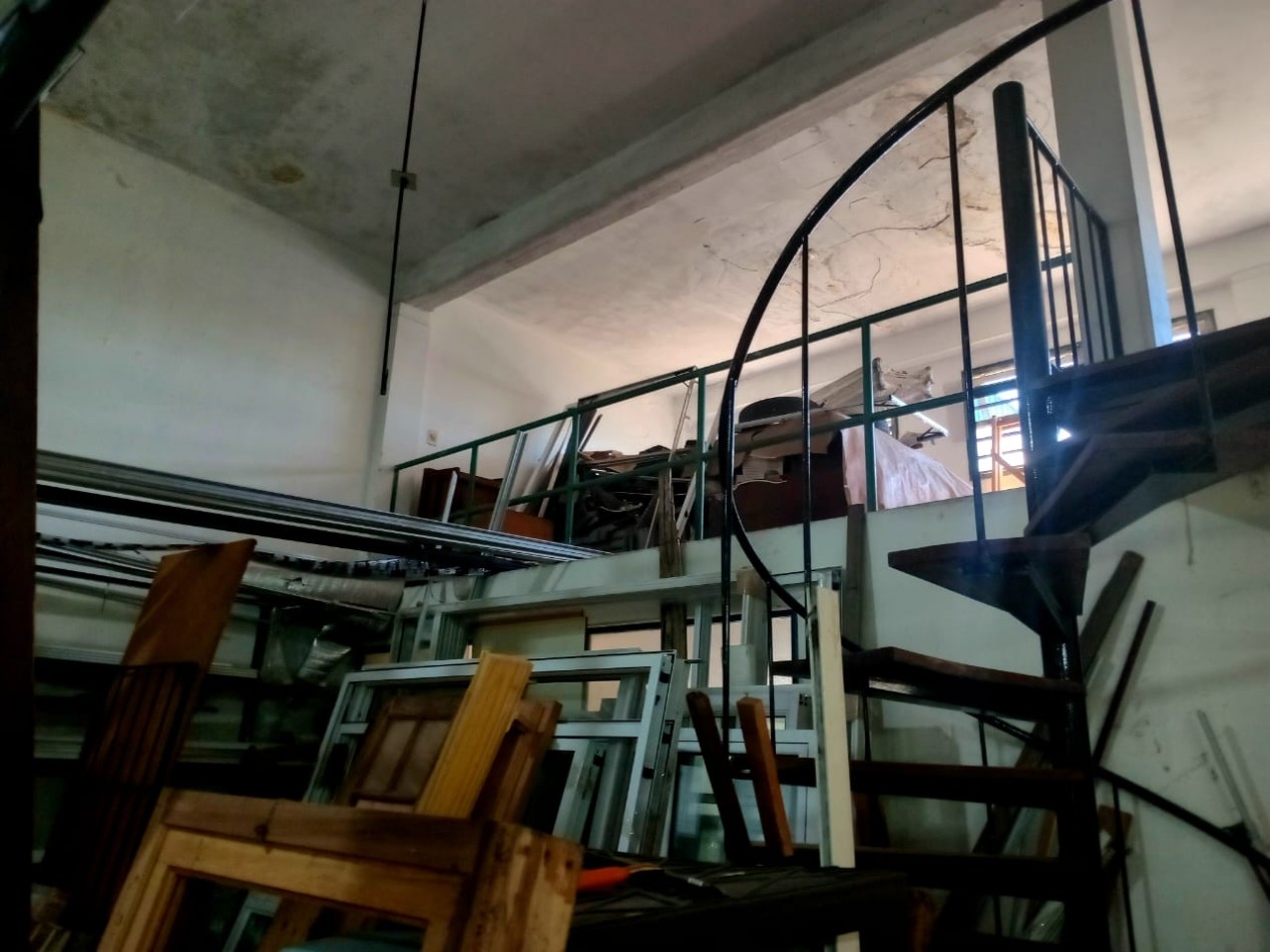 BODEGA COMERCIAL CON ACCESO A CAMION - SOBRE AVENIDA JUAN B. JUSTO