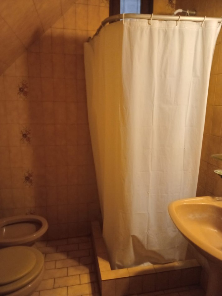 PH 8 AMBIENTES CON PARQUE - SAN JOSE