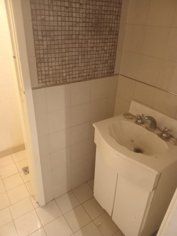 PH 8 AMBIENTES CON PARQUE - SAN JOSE