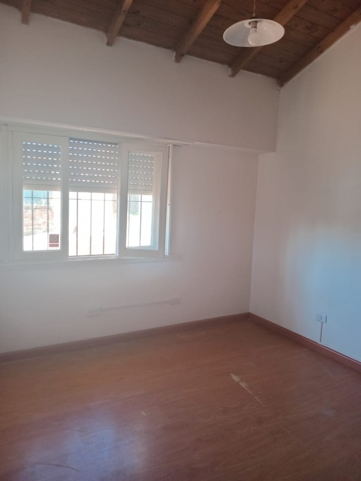 PH 8 AMBIENTES CON PARQUE - SAN JOSE