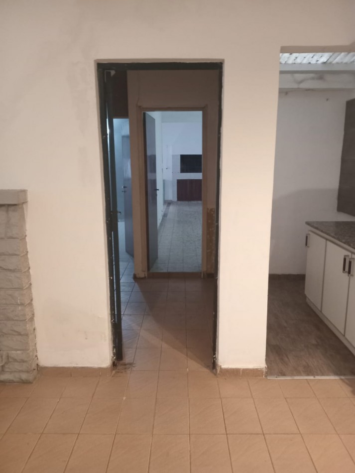 PH 8 AMBIENTES CON PARQUE - SAN JOSE