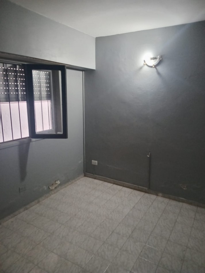 PH 8 AMBIENTES CON PARQUE - SAN JOSE