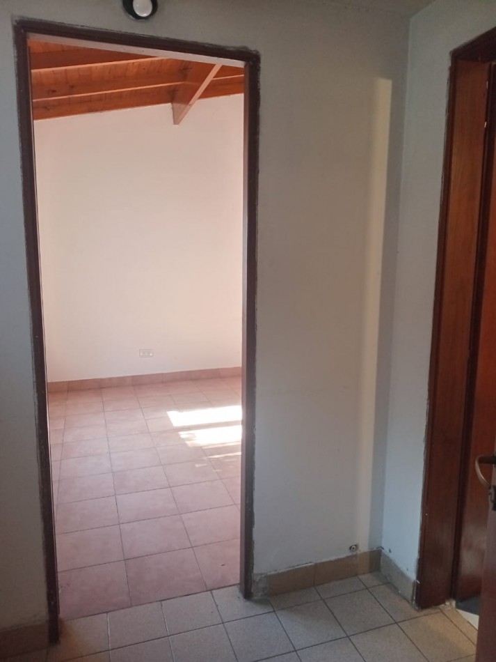 PH 8 AMBIENTES CON PARQUE - SAN JOSE