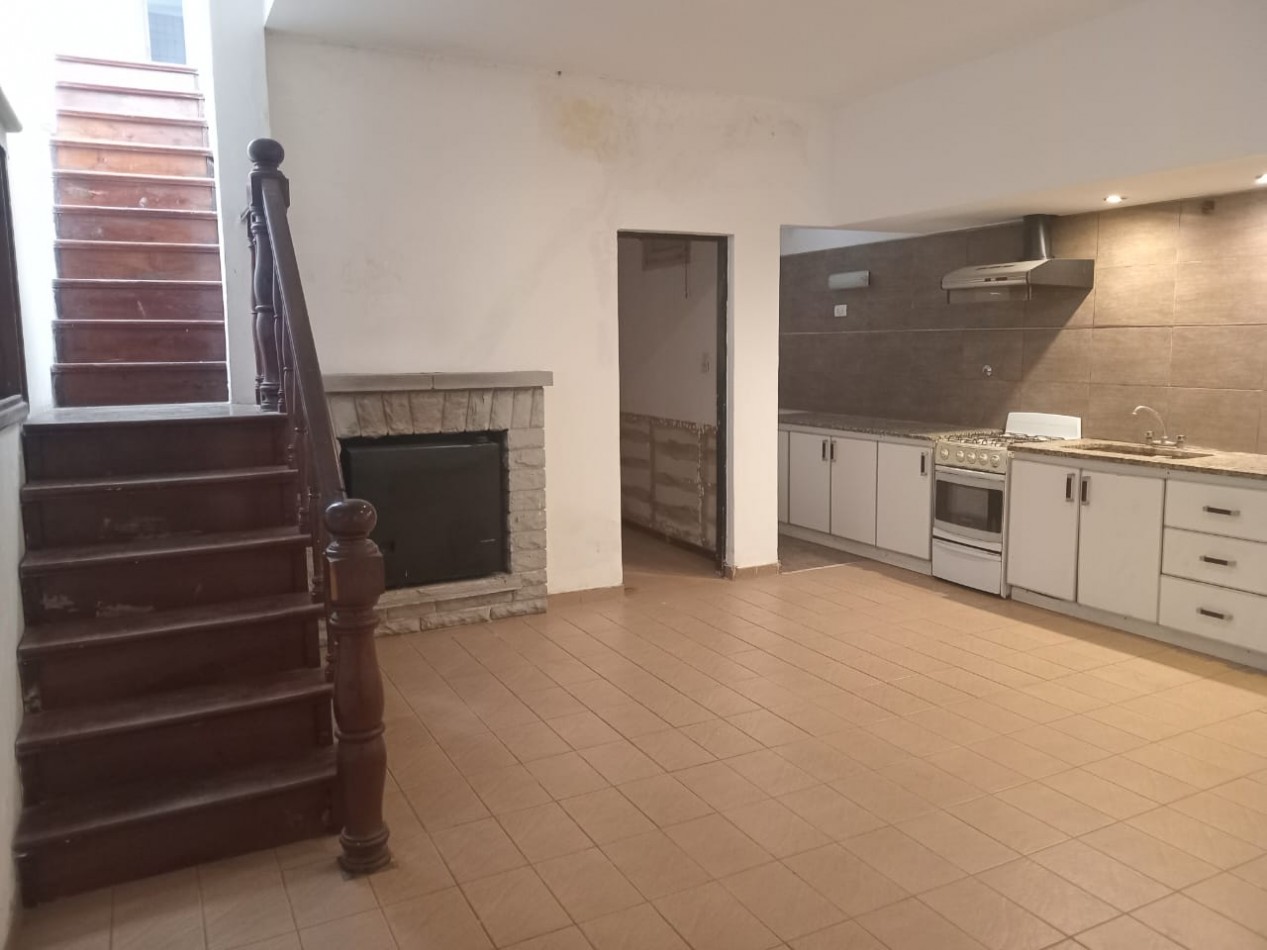 PH 8 AMBIENTES CON PARQUE - SAN JOSE