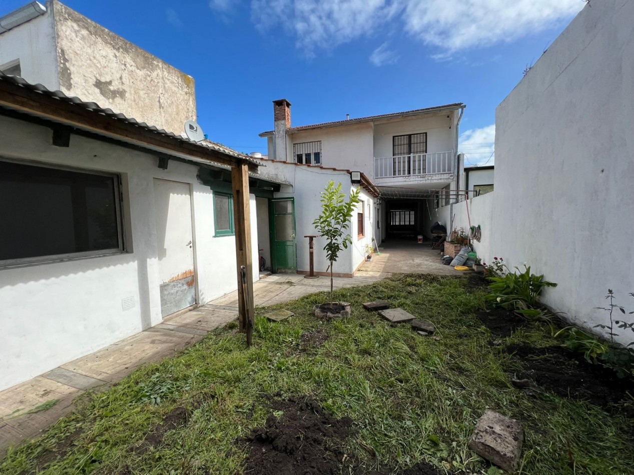 PH 8 AMBIENTES CON PARQUE - SAN JOSE