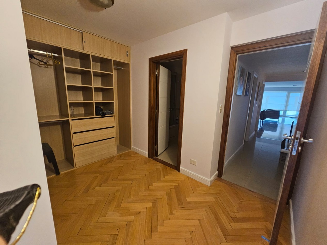 ALQUILER INVIERNO 2026 - SEMIPISO DE 3 AMB CON COCHERA - VARESE - TIO CURZIO