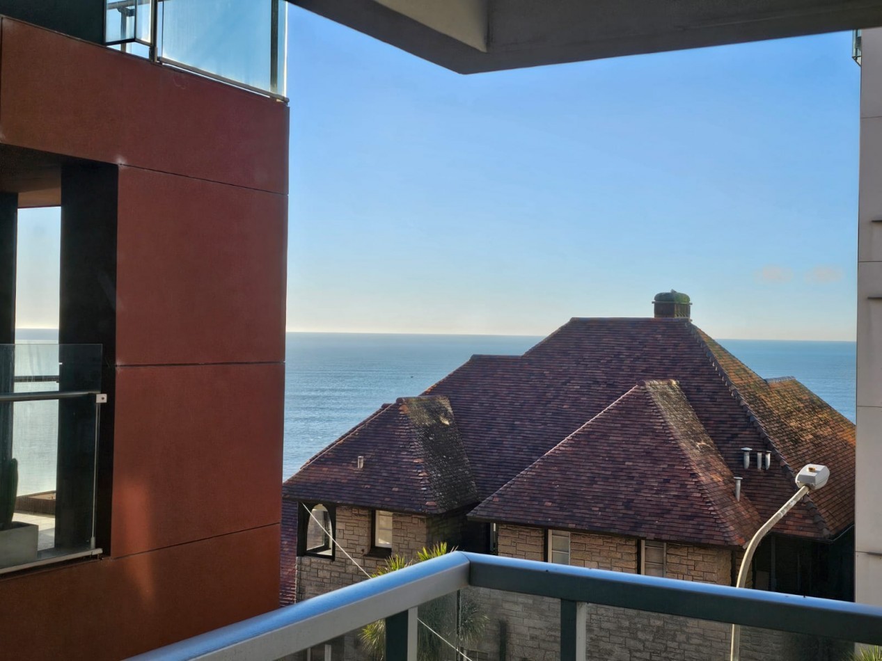 ALQUILER INVIERNO 2026 - SEMIPISO DE 3 AMB CON COCHERA - VARESE - TIO CURZIO