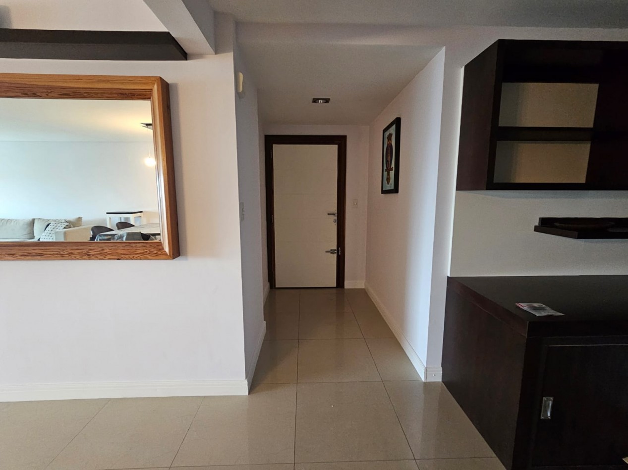 ALQUILER INVIERNO 2026 - SEMIPISO DE 3 AMB CON COCHERA - VARESE - TIO CURZIO