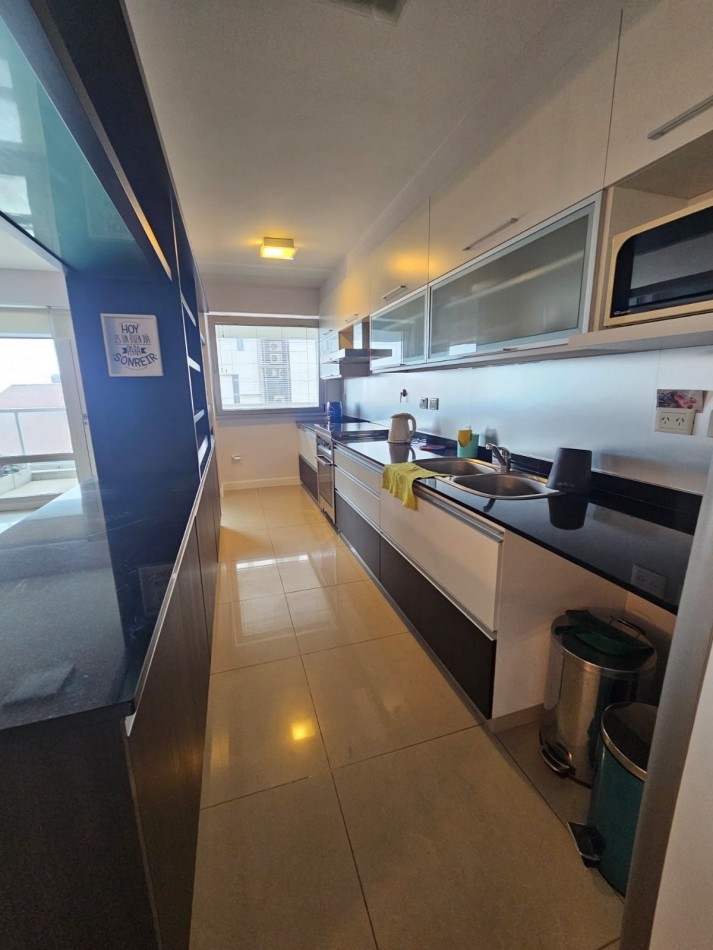 ALQUILER INVIERNO 2026 - SEMIPISO DE 3 AMB CON COCHERA - VARESE - TIO CURZIO