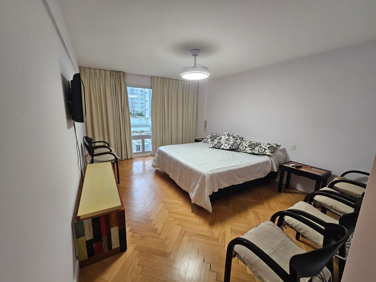 ALQUILER INVIERNO 2026 - SEMIPISO DE 3 AMB CON COCHERA - VARESE - TIO CURZIO