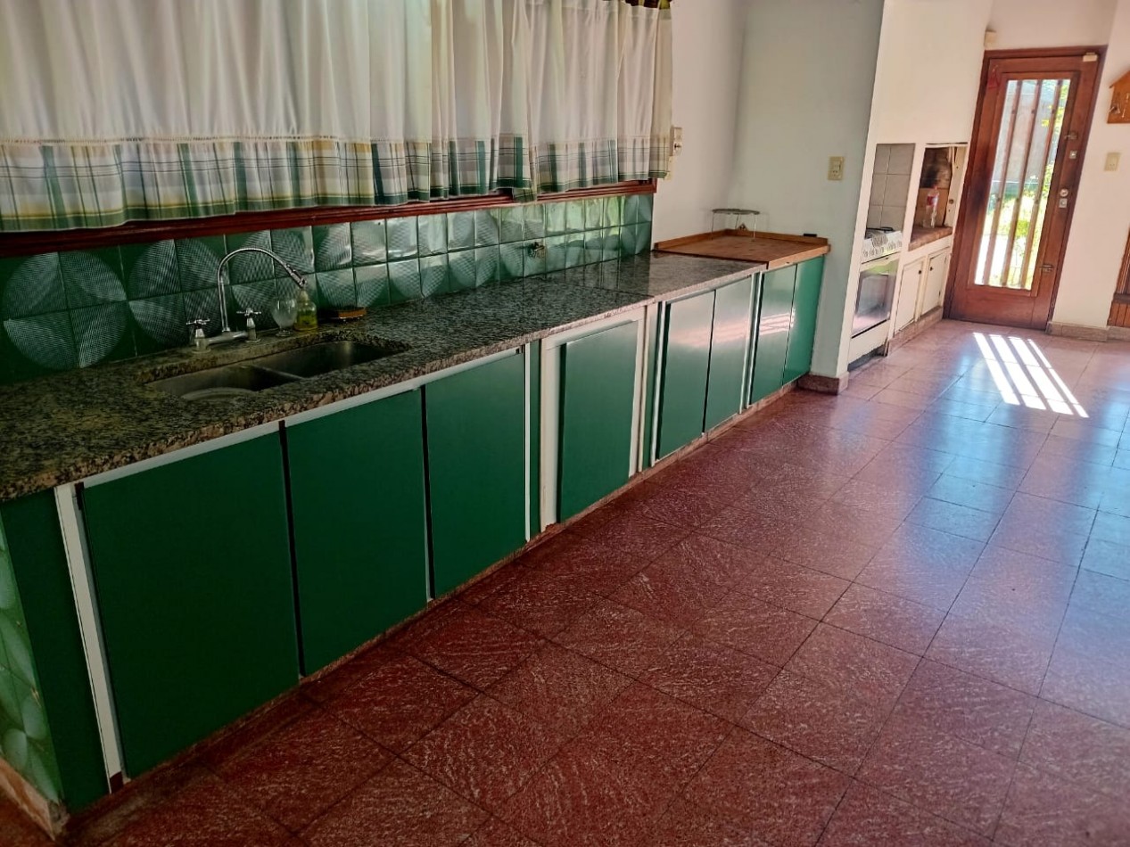 DPTO DE 2 AMBIENTES EN PH CON PARQUE- DIVINO ROSTRO