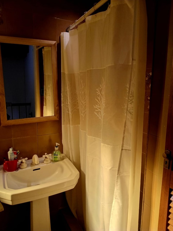 CASA 3 AMBIENTES CON PARQUE - CONSTITUCION - APTA CREDITO