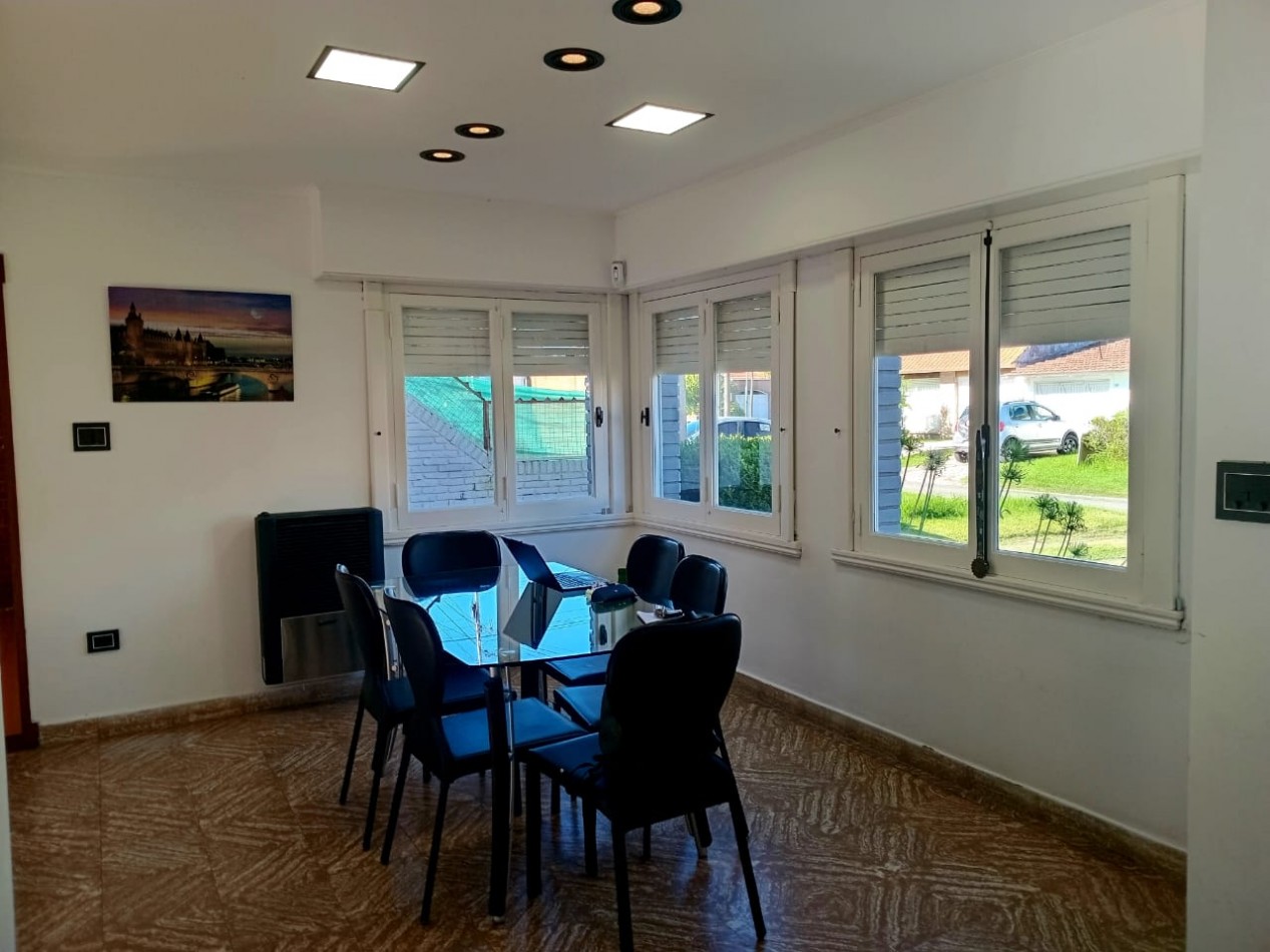 CASA 3 AMBIENTES CON PARQUE - CONSTITUCION - APTA CREDITO