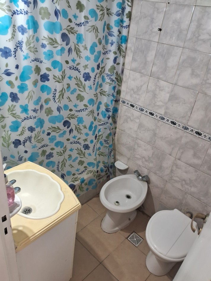 ALQUILER ESTUDIANTE 2026 - MONOAMBIENTE AL FRENTE - CENTRO