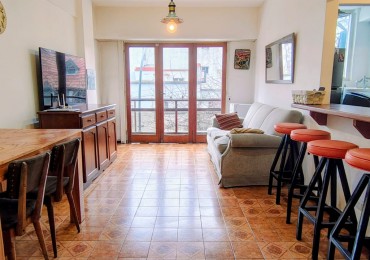 DPTO DE 4 AMBIENTES CON BALCON - LA PERLA - APTO CREDITO